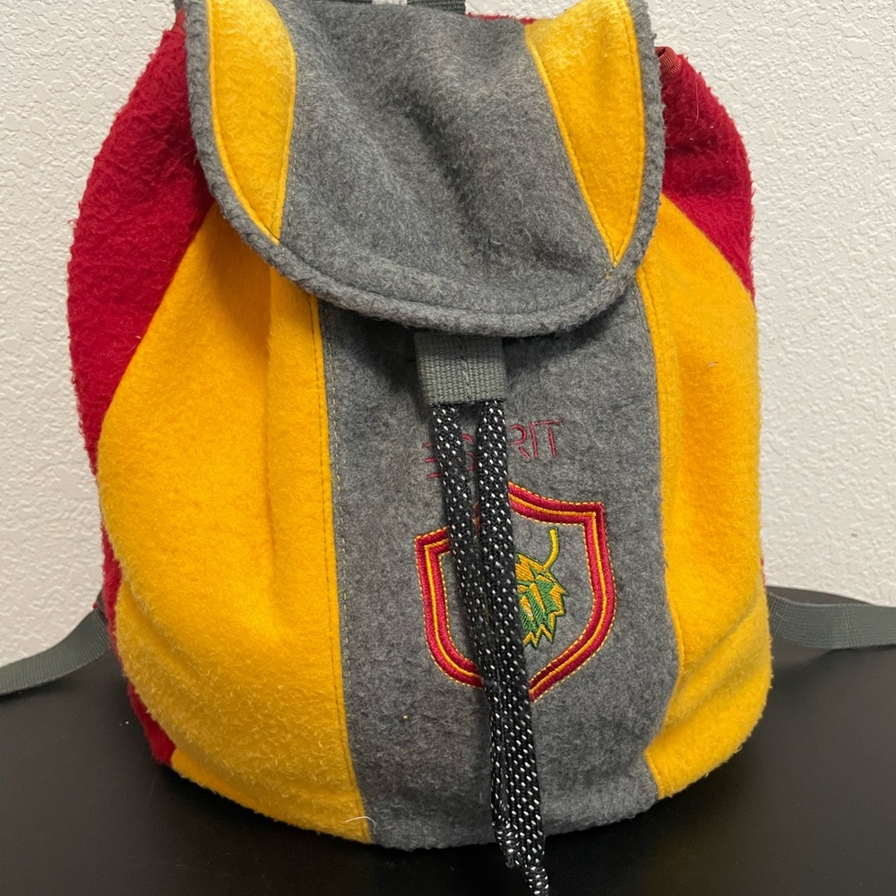 Esprit back pack - Picture 2 of 5